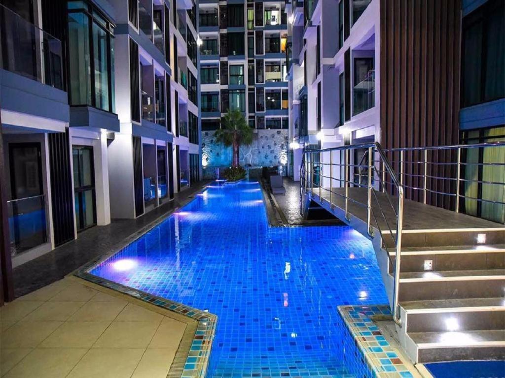 Двух-Комнатная Квартира В Кондоминимуме "Tropikal Garden" Pattaya Ngoại thất bức ảnh